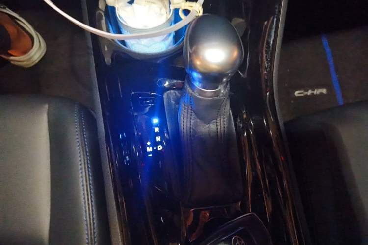 Used Toyota C-HR 2020 2.0L Leading Edition Gear Lever