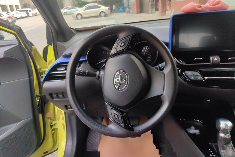 Used Toyota C-HR 2020 2.0L Leading Edition Steering Wheel