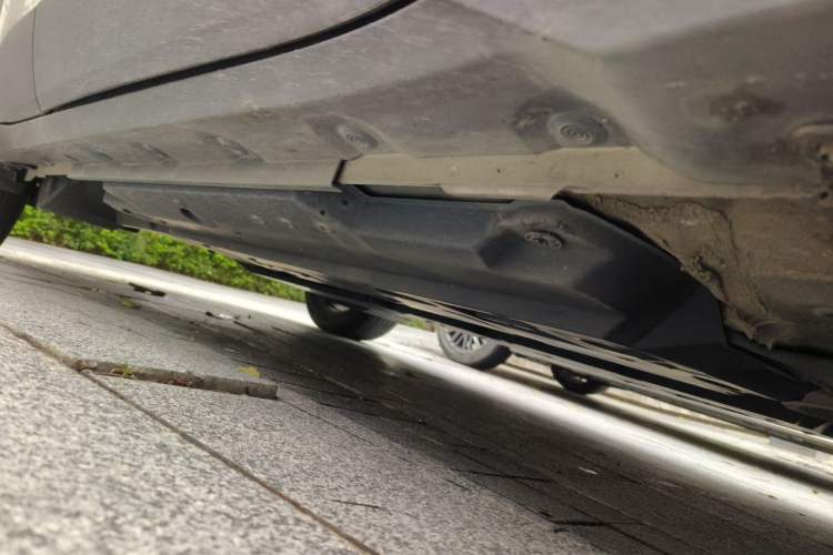 Used Toyota C-HR 2020 2.0L Leading Edition Chassis Front Right