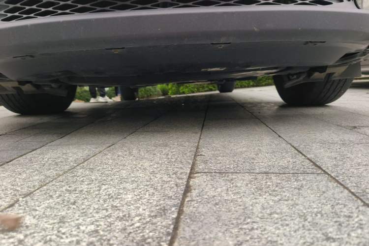 Used Toyota C-HR 2020 2.0L Leading Edition Chassis Front