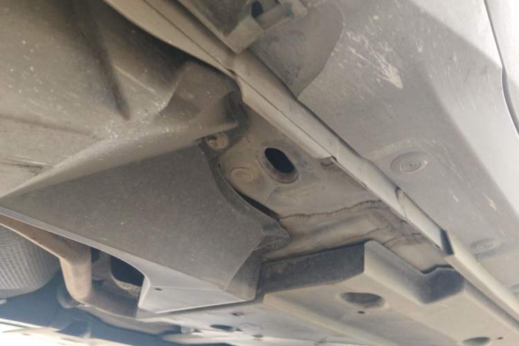 Used Toyota C-HR 2020 2.0L Comfort Edition Chassis Rear Right