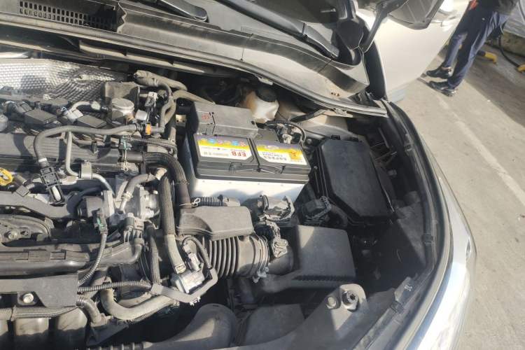 Used Toyota C-HR 2020 2.0L Luxury Edition Engine Bay Left