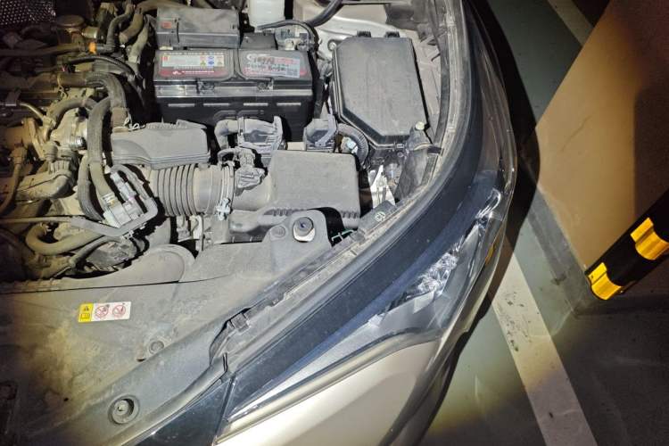 Used Toyota C-HR 2020 2.0L Leading Edition Engine Bay Left