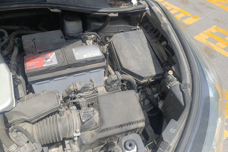 Used Toyota C-HR 2020 2.0L Leading Edition Engine Bay Left