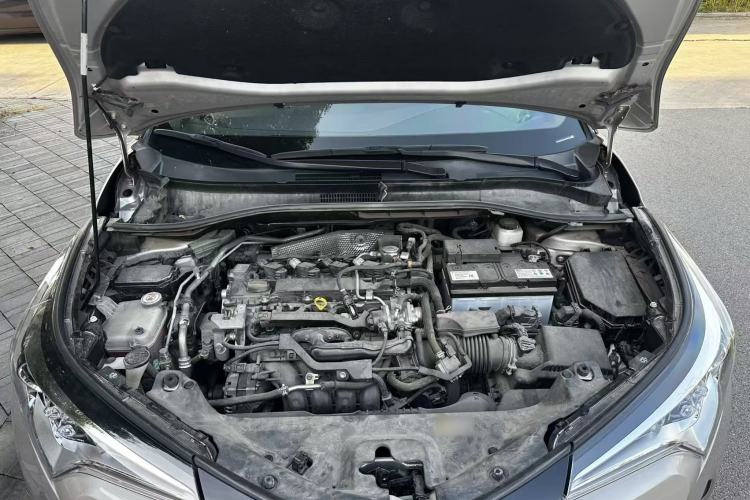 Used Toyota C-HR 2020 2.0L Leading Edition Engine Bay