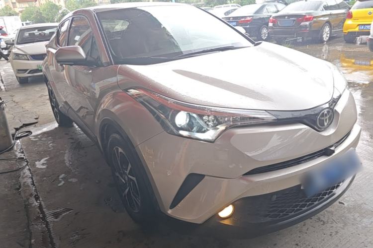 Used Toyota C-HR 2020 2.0L Leading Edition Exterior 1