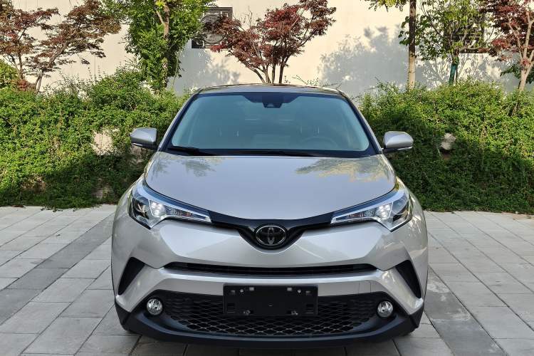 Used Toyota C-HR 2020 2.0L Leading Edition Exterior 1
