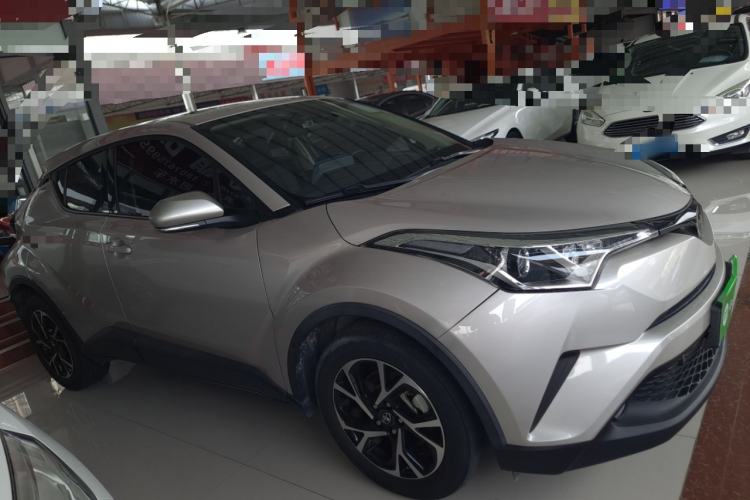 Used Toyota C-HR 2020 2.0L Leading Edition Exterior 2
