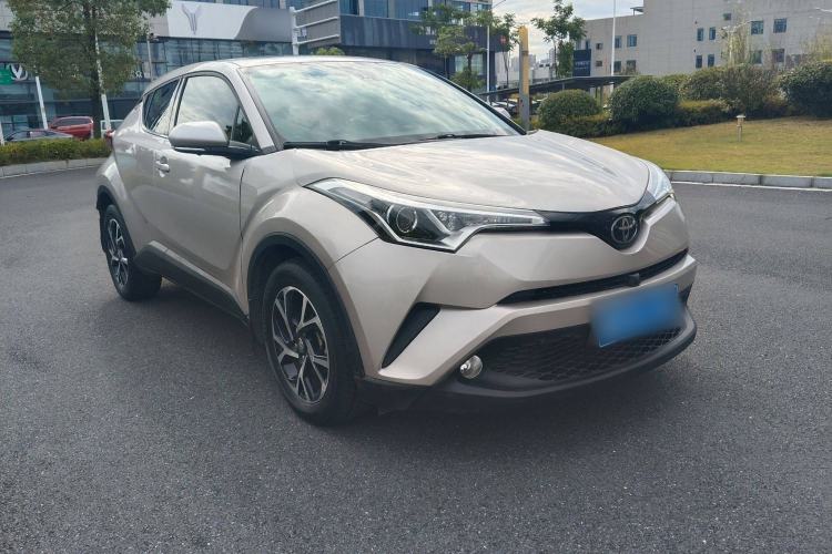 Used Toyota C-HR 2020 2.0L Leading Edition Exterior 2