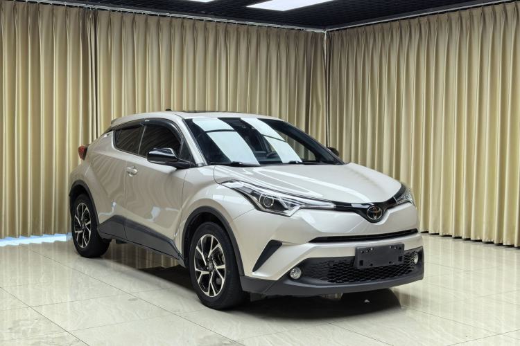 Used Toyota C-HR 2020 2.0L Leading Edition Exterior 2
