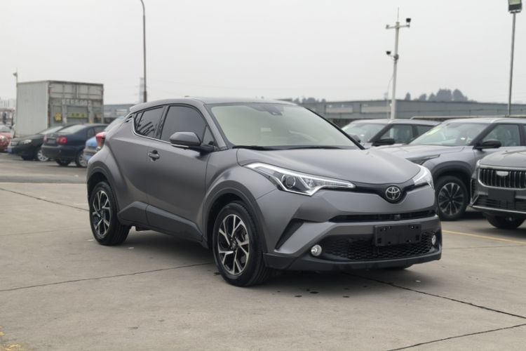 Used Toyota C-HR 2020 2.0L Leading Edition Exterior 3