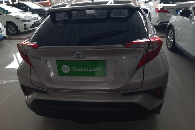 Used Toyota C-HR 2020 2.0L Leading Edition Exterior 4