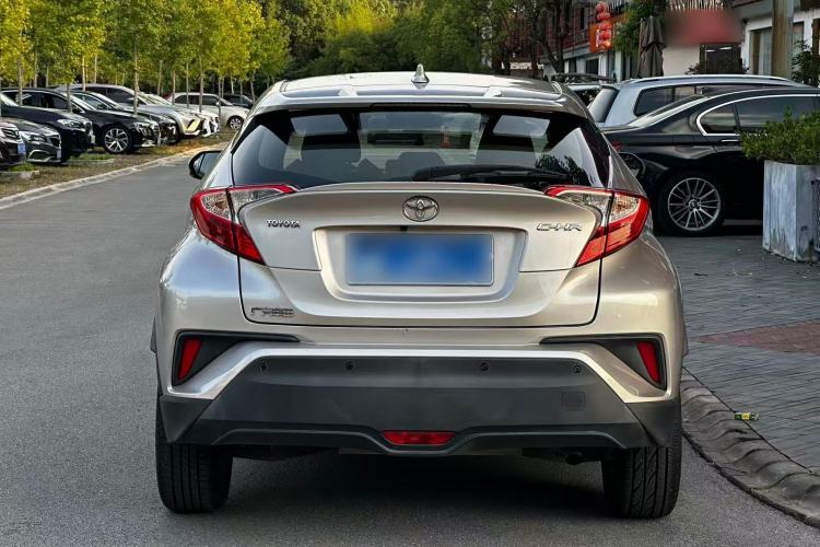 Used Toyota C-HR 2020 2.0L Leading Edition Exterior 4