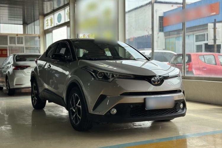 Used Toyota C-HR 2020 2.0L Leading Edition Exterior 5