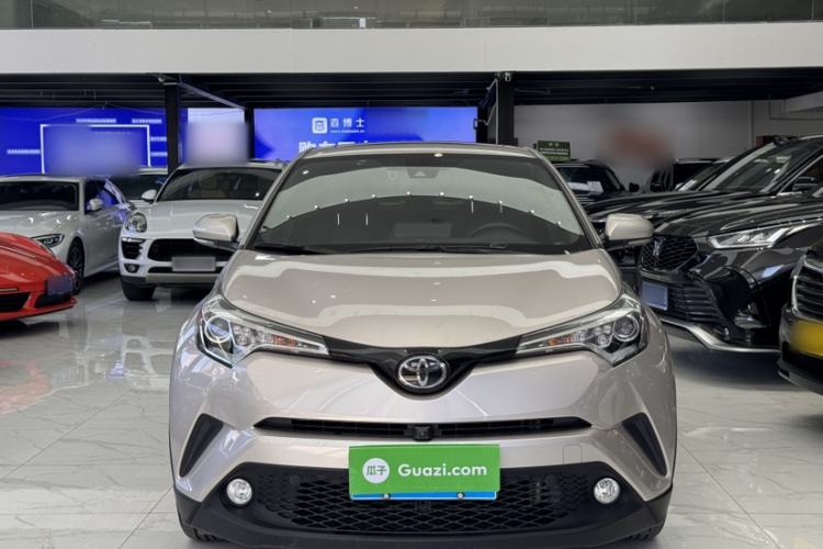 Used Toyota C-HR 2020 2.0L Leading Edition Exterior 5