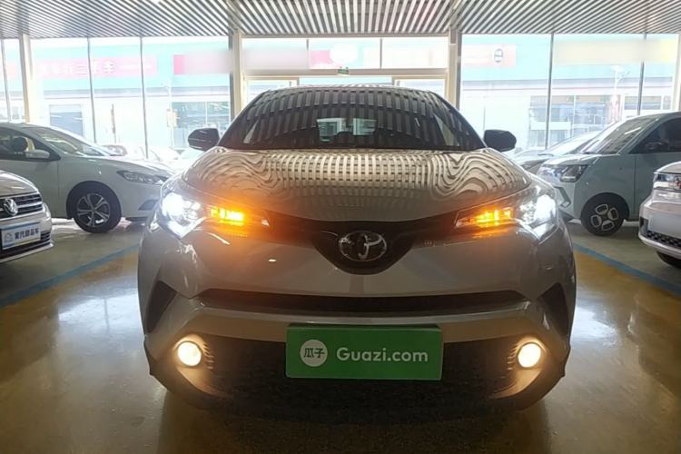 Used Toyota C-HR 2020 2.0L Leading Edition Front