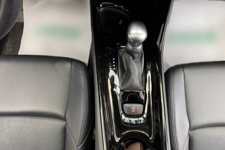 Used Toyota C-HR 2020 2.0L Leading Edition Gear Lever