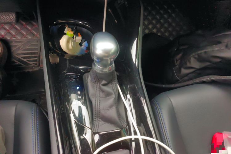 Used Toyota C-HR 2020 2.0L Leading Edition Gear Lever