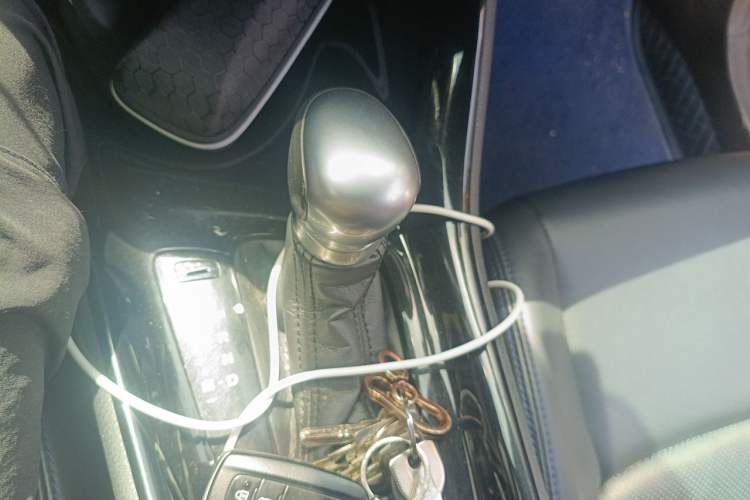 Used Toyota C-HR 2020 2.0L Leading Edition Gear Lever