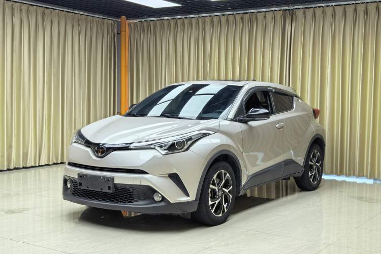 Used Toyota C-HR 2020 2.0L Leading Edition Guazi used car, China used car export, Used car for sale, Used  cars, Cheapest cars for sale