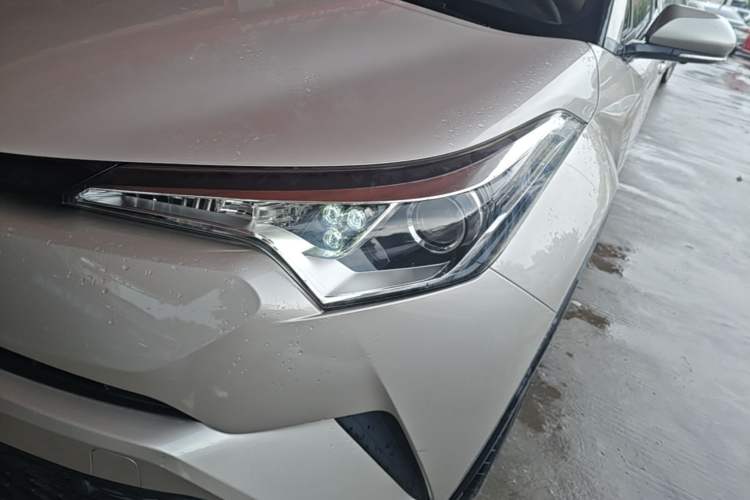 Used Toyota C-HR 2020 2.0L Leading Edition Left Front Headlight