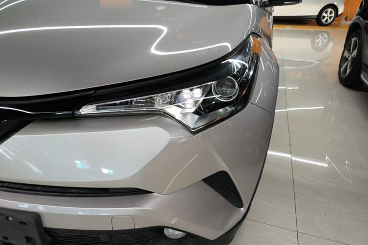 Used Toyota C-HR 2020 2.0L Leading Edition Left Front Headlight