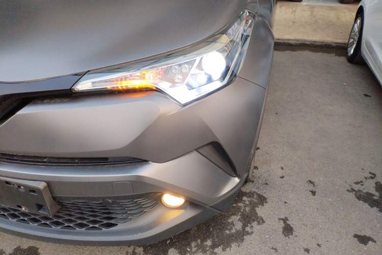 Used Toyota C-HR 2020 2.0L Leading Edition Left Front Headlight