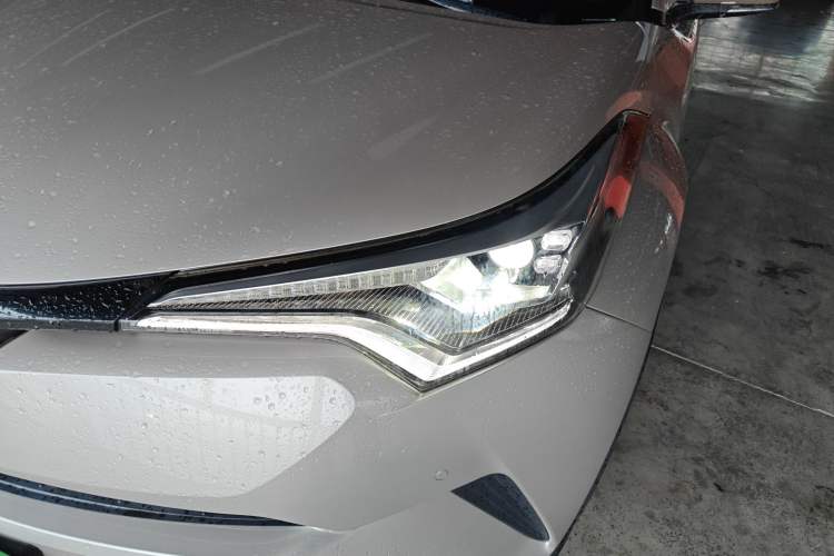 Used Toyota C-HR 2020 2.0L Luxury Edition Left Front Headlight