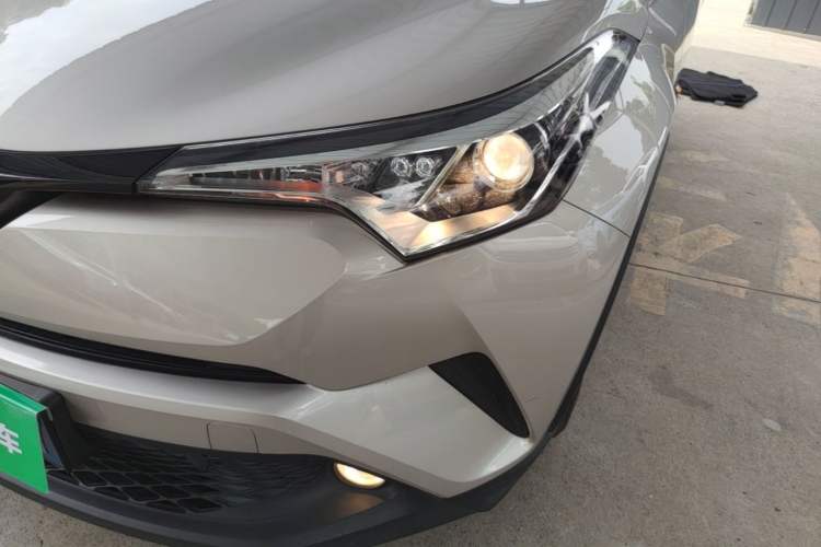 Used Toyota C-HR 2020 2.0L Leading Edition Left Front Headlight
