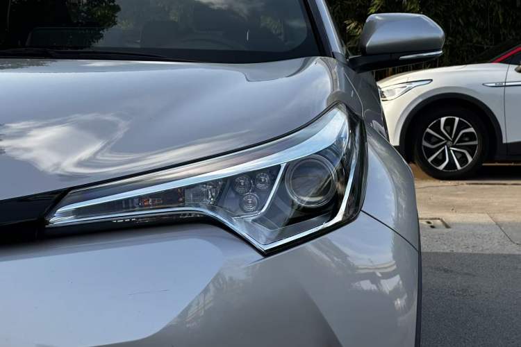 Used Toyota C-HR 2020 2.0L Leading Edition Left Front Headlight