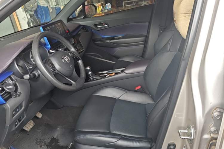 Used Toyota C-HR 2020 2.0L Leading Edition Left Front Seat
