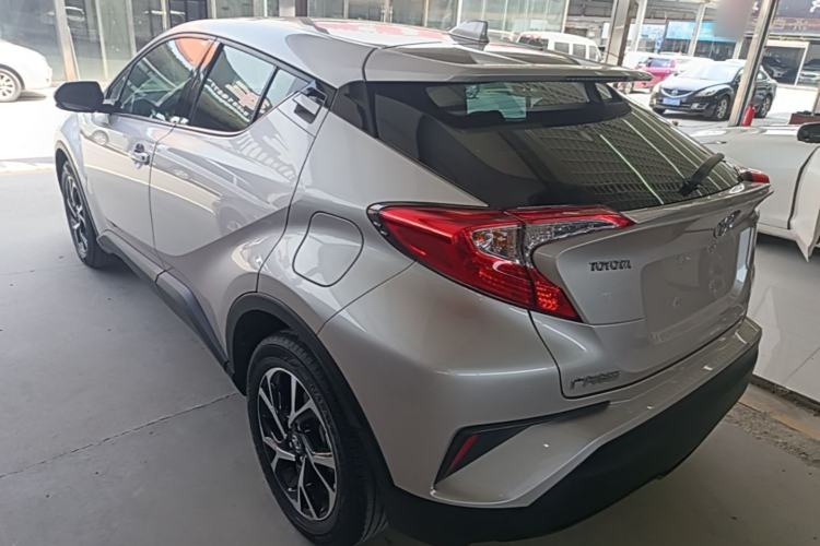 Used Toyota C-HR 2020 2.0L Leading Edition Rear Left 45 Deg
