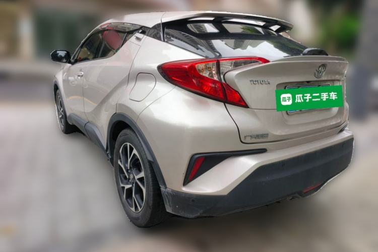 Used Toyota C-HR 2020 2.0L Leading Edition Rear Left 45 Deg