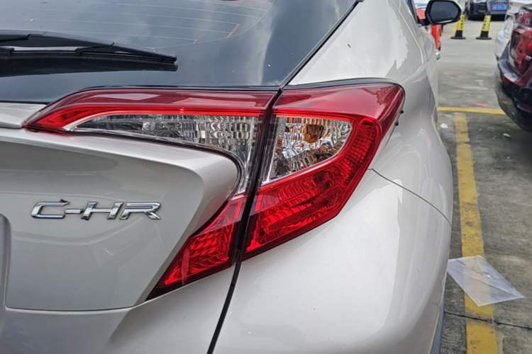 Used Toyota C-HR 2020 2.0L Leading Edition Right Rear Taillight