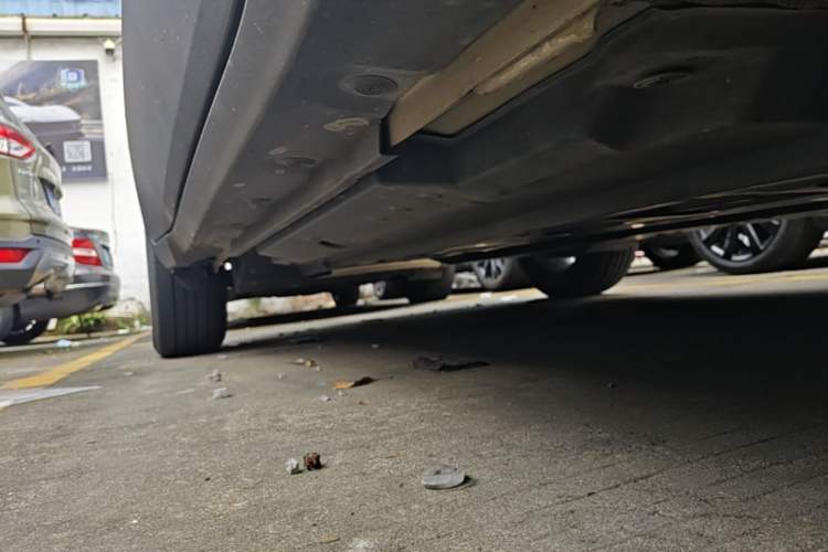 Used Toyota C-HR 2020 2.0L Leading Edition Right Side Sill
