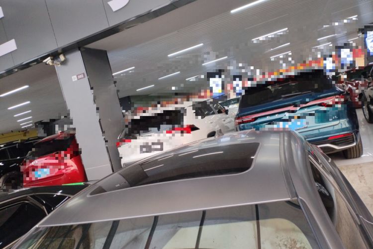 Used Toyota C-HR 2020 2.0L Leading Edition Roof