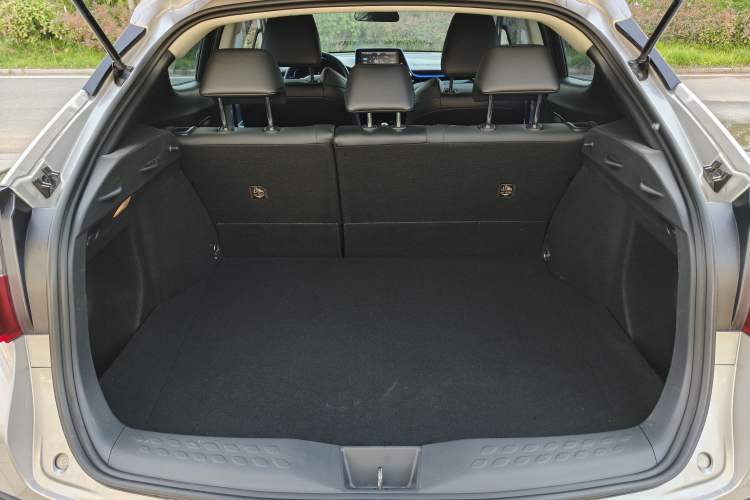 Used Toyota C-HR 2020 2.0L Leading Edition Trunk