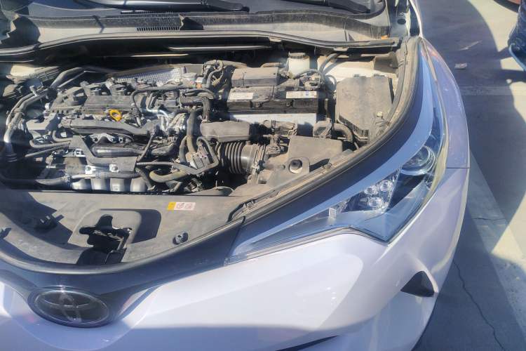 Used Toyota C-HR 2020 2.0L Leading Edition Engine Bay Left