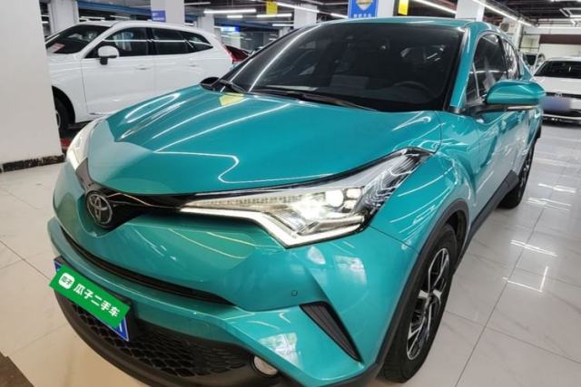 Toyota C-HR 2020 2.0L Luxury Edition с пробегом