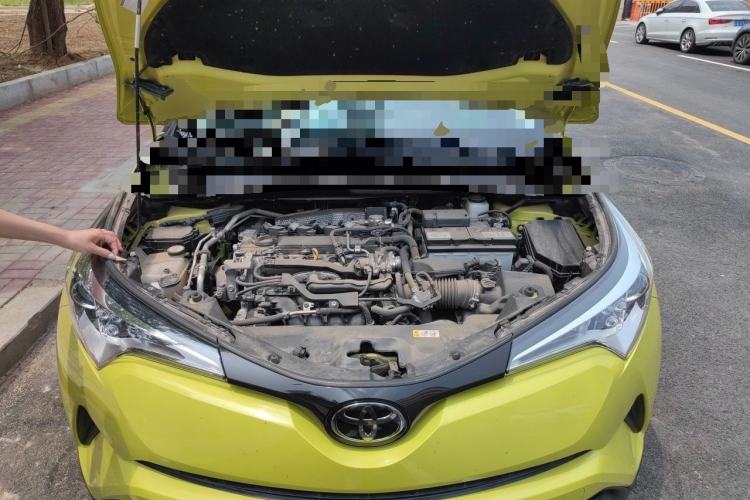 Used Toyota C-HR 2020 2.0L Comfort Edition Engine Bay