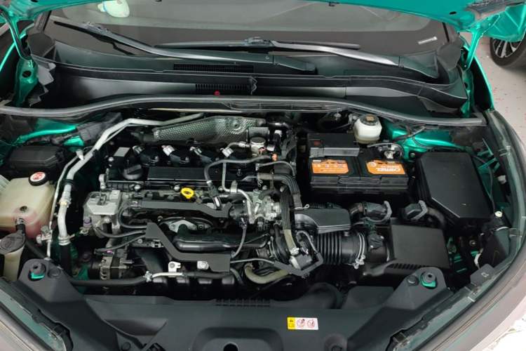 Used Toyota C-HR 2020 2.0L Leading Edition Engine Bay