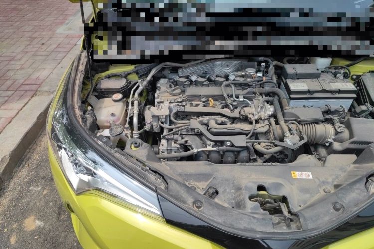 Used Toyota C-HR 2020 2.0L Comfort Edition Engine Bay Right