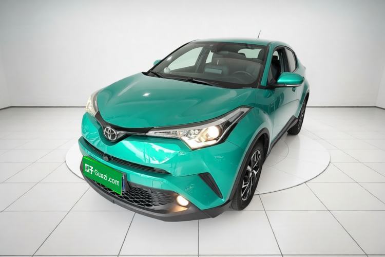 Used Toyota C-HR 2020 2.0L Leading Edition Guazi used car, China used car export, Used car for sale, Used  cars, Cheapest cars for sale