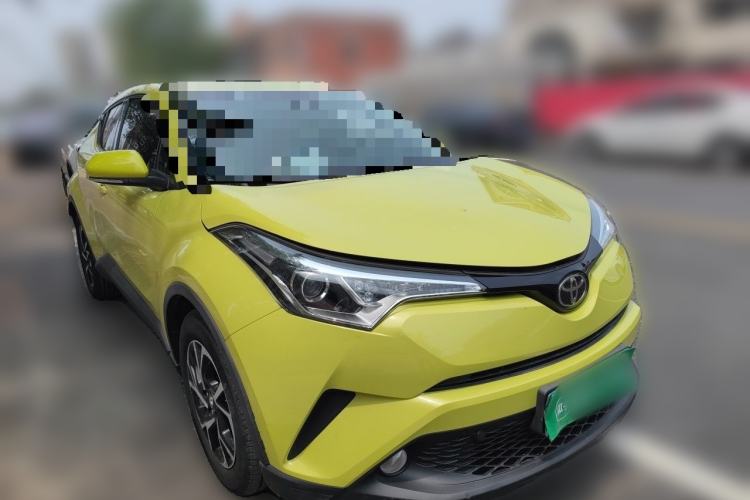 Used Toyota C-HR 2020 2.0L Comfort Edition Front Right 45 Deg