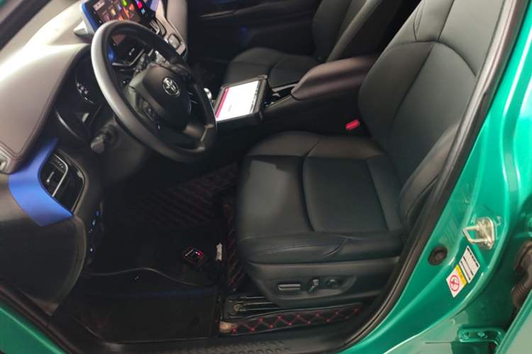 Used Toyota C-HR 2020 2.0L Leading Edition Left Front Seat