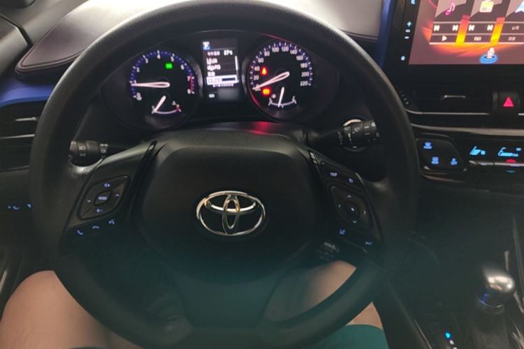 Used Toyota C-HR 2020 2.0L Leading Edition Steering Wheel