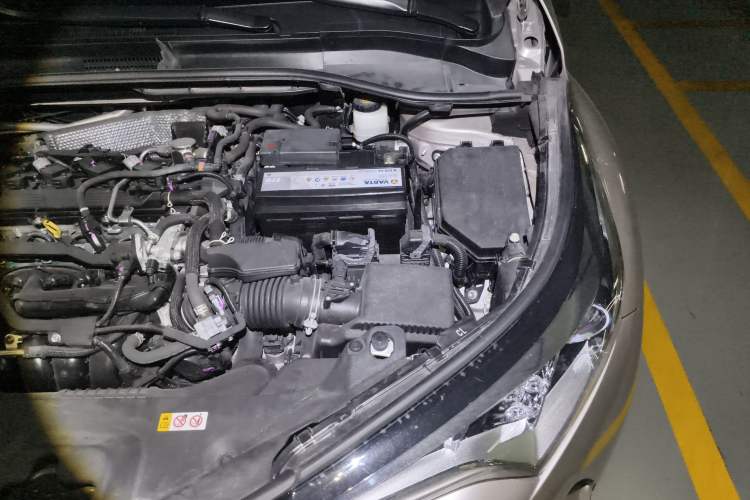 Used Toyota C-HR 2020 2.0L Leading Edition Engine Bay Left
