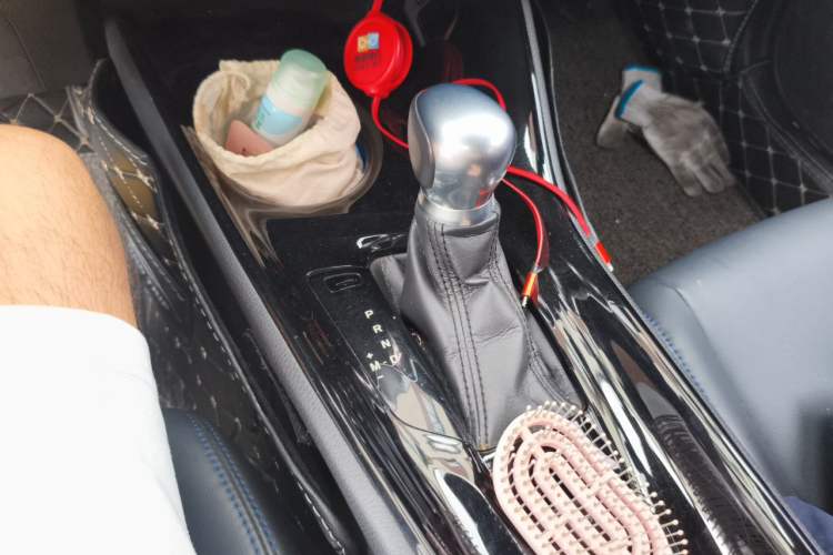 Used Toyota C-HR 2020 2.0L Leading Edition Gear Lever