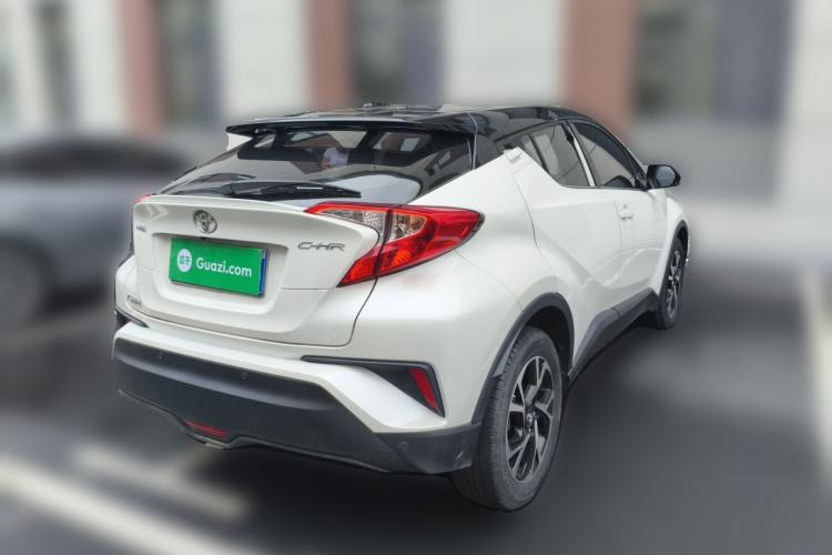 Used Toyota C-HR 2020 2.0L Leading Edition Rear Right 45 Deg