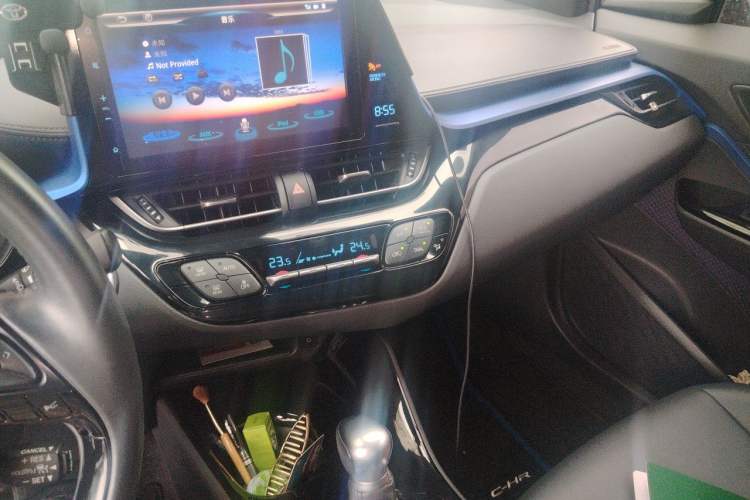 Used Toyota C-HR 2020 2.0L Luxury Edition Audio And AC Panel